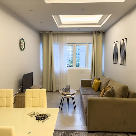 דירה Contemporary & Spacious Renovated Apartment, Dt Syntagma, /touristic Area *